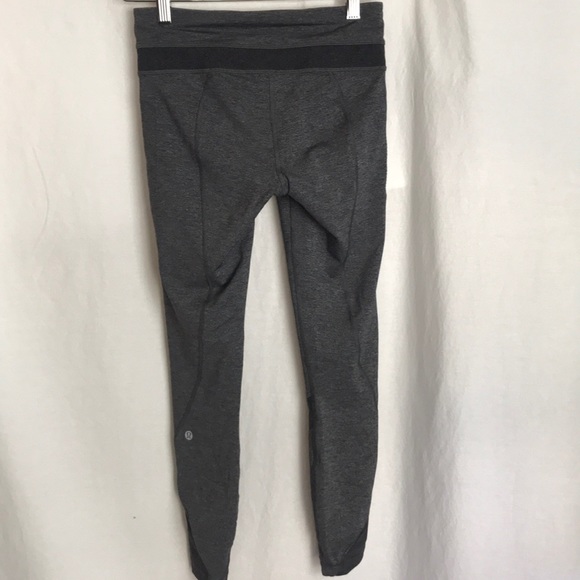 EUC lululemon Gray Legging - Picture 7 of 12